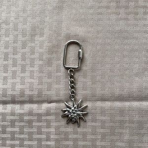 Sunburst key chain